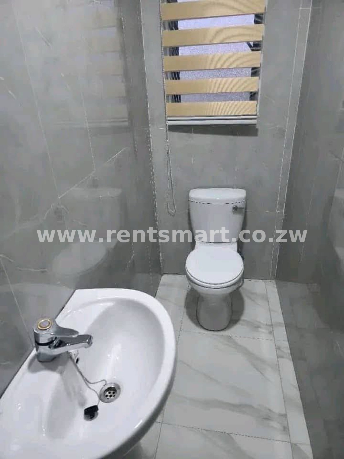 Room in 3 bed flat madokero - Image 4