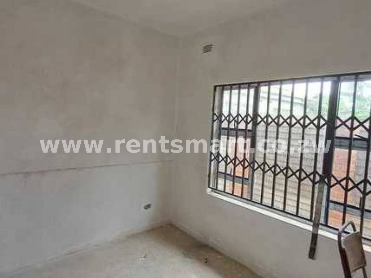 3 Units available Old Highfield (High Density) - Image 2