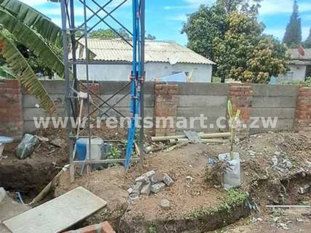 3 Units available Old Highfield (High Density) - Image 8