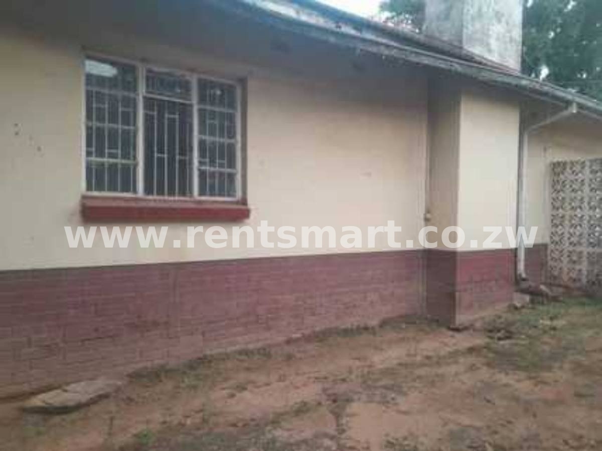 Park town 3 Bed Main House for rent - Image 8