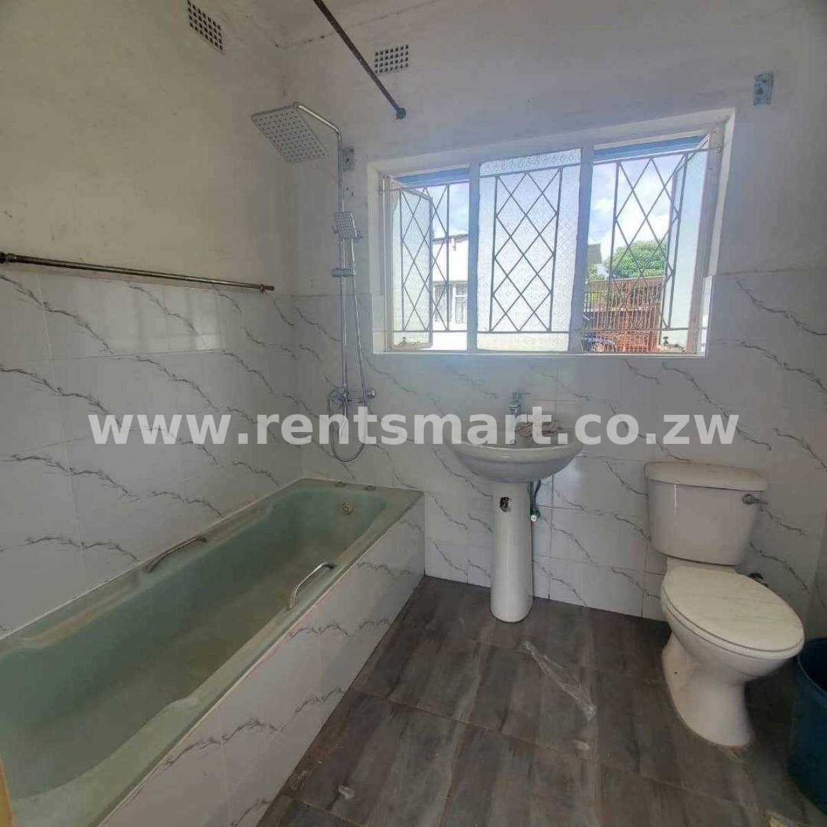 Bedsitter for Rent in Westgate, Harare - Image 3