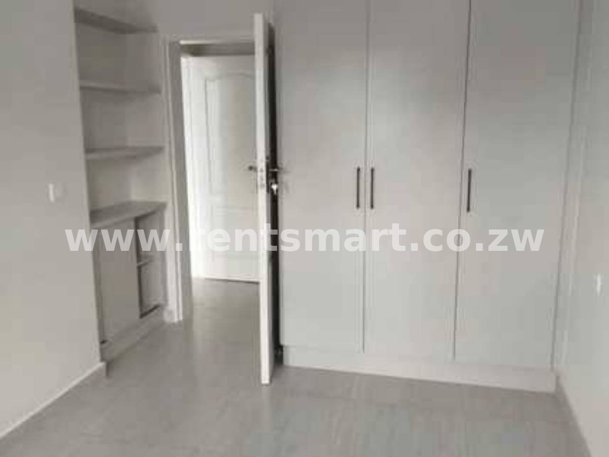 VAINONA FLATS ALONG ALPES - Image 6