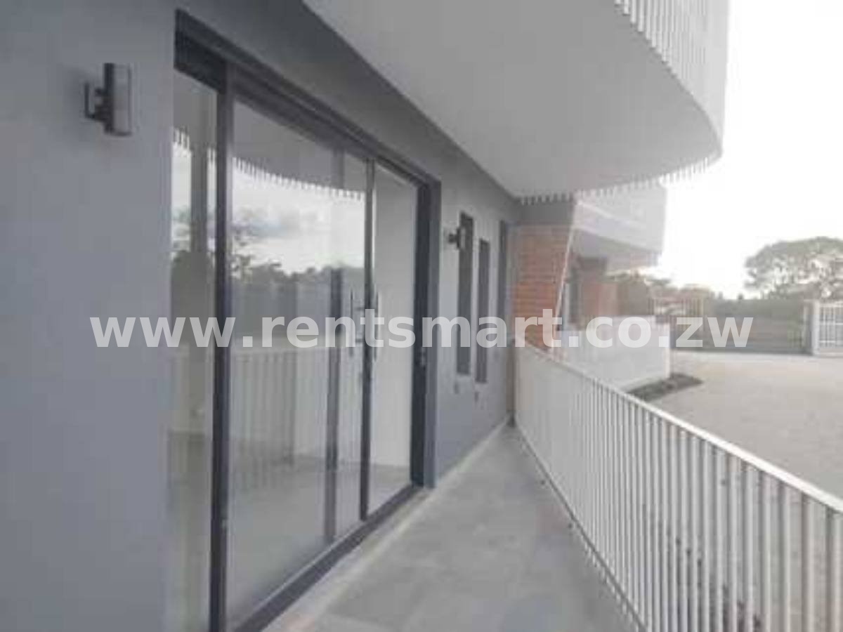 VAINONA FLATS ALONG ALPES - Image 2