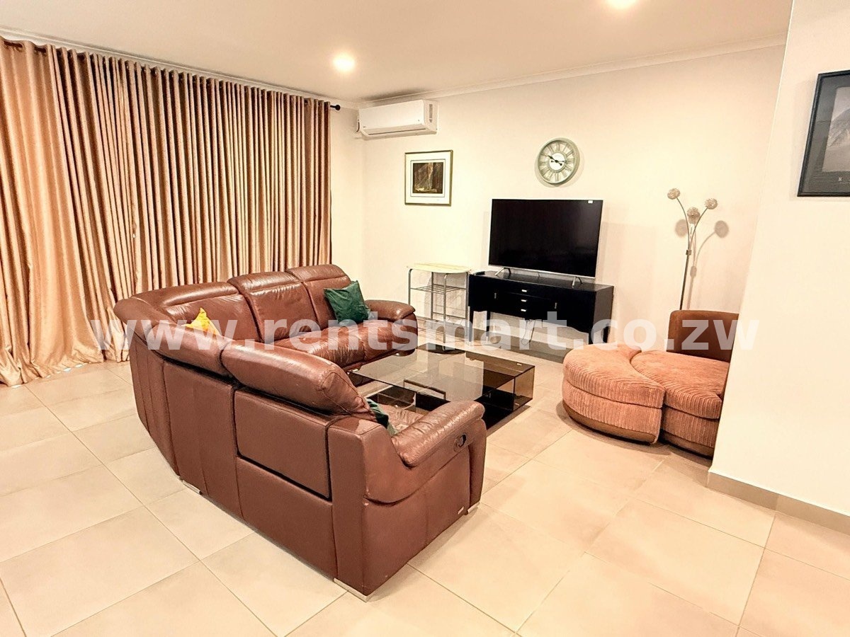 3 bedroom apartment - Image 2