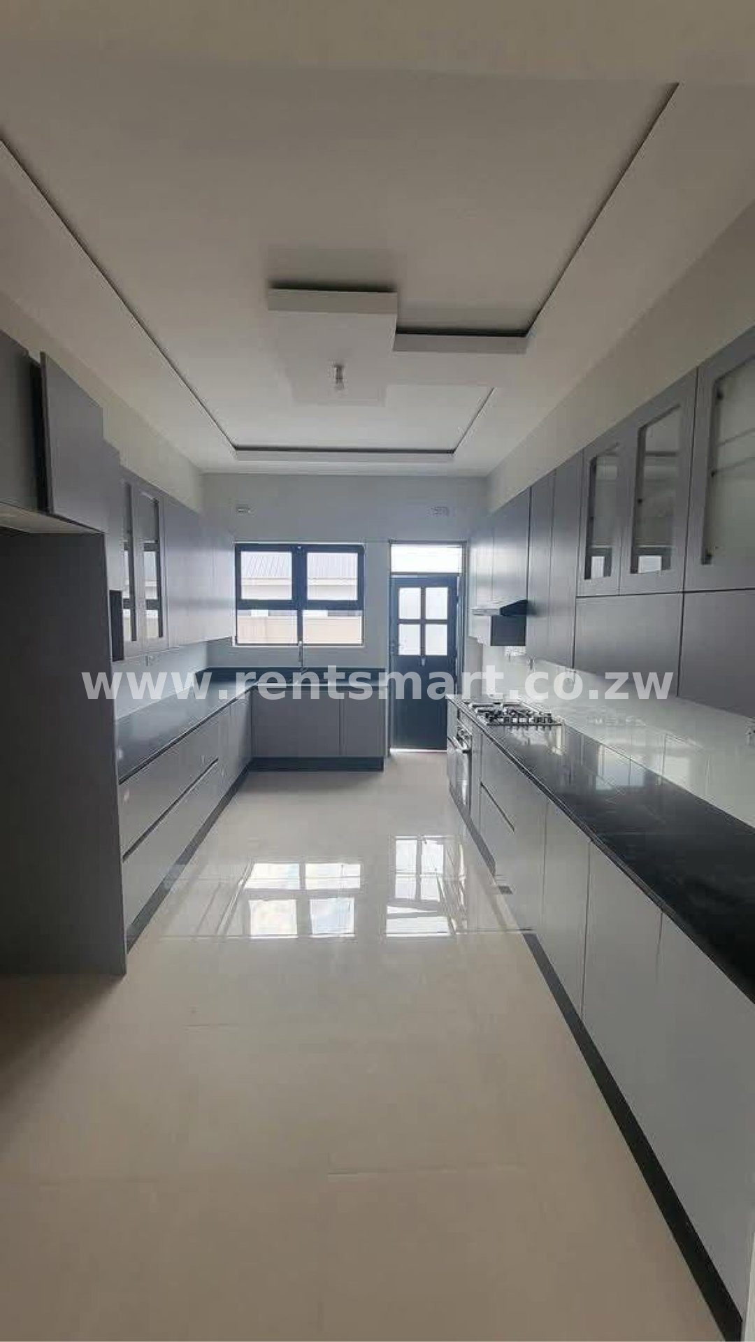 NEW MARLBOROUGH Sunset Views 3 bed cluster home - Image 1